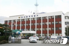 부산 갓길 도로 풀숲서 30대 女 시신 발견…범죄 가능성 수사
