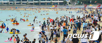 다시 활기 띄는 해운대 해수욕장