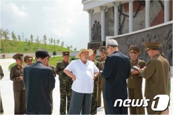[지금 평양] '선전의 귀재' 北 김기남의 거취로 본 김정은체제