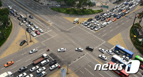 강남역사거리 모든 방향 좌회전 허용