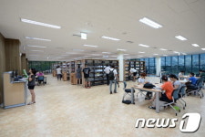 기장군 정관도서관 큰 호응 …개관 일주일만에 6만여명 방문