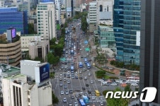 역사 속으로 사라진 서대문고가차도...왕복 8차로 개통
