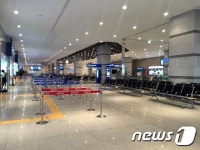 [이슈추적]2400억 들인 新부산국제여객터미널…졸속개장에 한~산