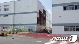 LG하우시스 옥산공장서 폭발사고… 인명피해 없어(종합)