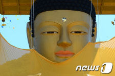 인자한 미소의 서울약사대불