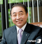 손영기 GS파워 사장, 도서관?학교 등에 청소년 도서 기증