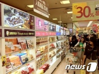 롯데마트 9월 中 관광객 매출 지난해 수준 뛰어넘어