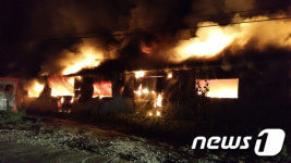 강원 양양 돼지농가서 화재···돼지 1500마리 폐사