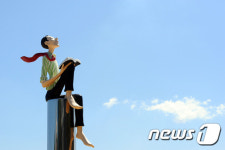 가을 바람에 넥타이 휘날리며