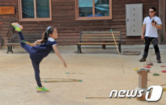 가족들과 함께 보내는 추석 민속놀이 한마당“