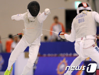 정재규  새처럼 날아서