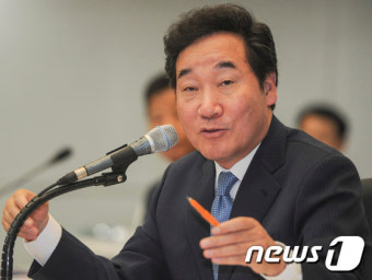 이낙연 도지사, 전남도청 국감서 답변