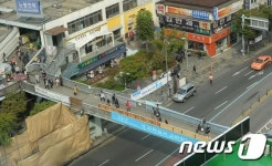 고시생 애환 담긴 노량진육교 17일 역사 속으로