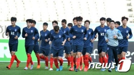화성종합경기타운에서 몸 푸는 대한민국