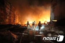 울산 고연공단 화재 공장 6동 불타…3억원 피해