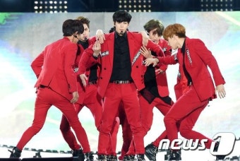 빅스, '거침없는 무대로 좌중 압도'