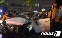 음주운전 차량 주택가 덮쳐