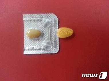 가짜 발기부전치료제 70억원 밀반입 사건, 중국-한국 사이 불법 제품 밀수 사태(serializers)