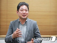 “1억 원 경품, 온라인 여행박람회에서”, 인터파크투어 박진영 대표