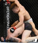 '격투'