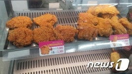 치킨도 파는 편의점 파상공세, 골목상권은 죽을 맛