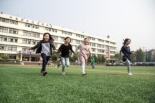 [체육이 복지다③] 아이들에게, 국민들에게 운동장을 돌려주자