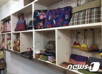 통영 중앙전통시장의 변신…빈 점포가 문화창작 공간