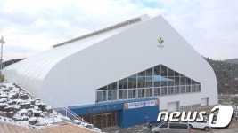 순창군, 실내 다목적 돔구장 준공…30억 투입