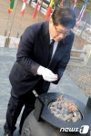 [화보]최문순 도지사, 병신년(丙申年) 새해 충열탑 참배