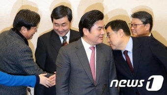 여야 원내지도부 회동 '화기애애'