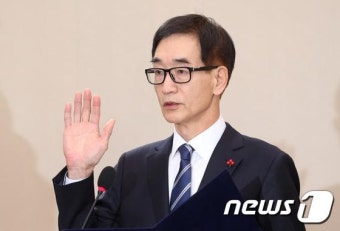 사회부총리 후보자 이준식 서울대교수 사직서 제출