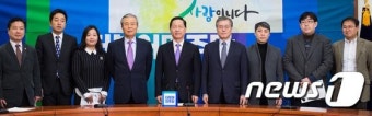더민주 인재영입위원회 '정치는 사람입니다'