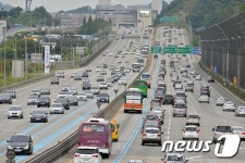 귀성길 가장 싼 주유소는?…경부는 양재 서해안은 화성