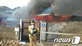 전남 광양서 단독주택 화재…1700만원 피해