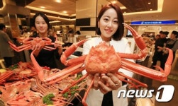 현대백화점, 제철 맞은 울진대게 맛보세요