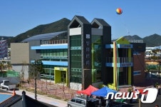 순창 작은영화관, 3·1절 맞아 동주·귀향 등 3편 상영