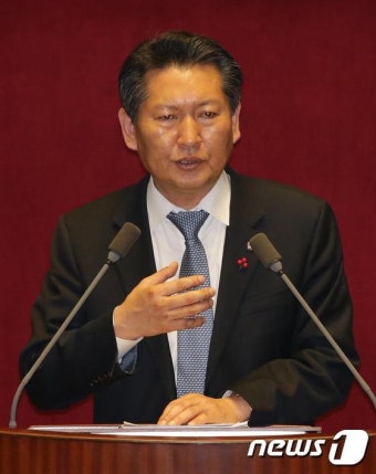17번째 필리버스터 주자로 나선 정청래 의원