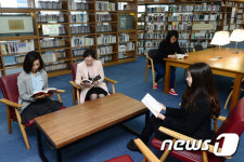 라키비움 공간으로 변신한 국립중앙도서관