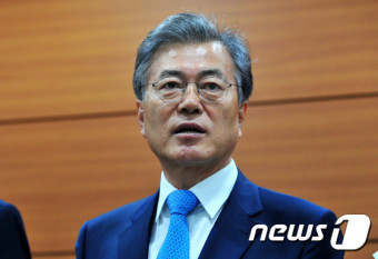 더민주 공천 흔들릴 때마다…조력자 역할한 문재인