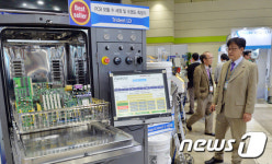 최첨단 전자제조기술의 향연