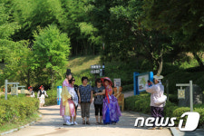남원 춘향테마파크, 전통민속놀이 체험지로 전환