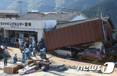 日 구마모토현 추가 지진 사망자 수 최소 18명으로 늘어