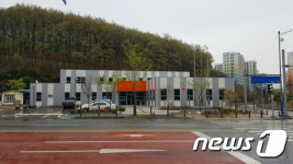김포시 고촌읍사무소, 신곡초 근처로 임시청사 이전
