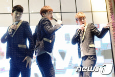 전국구, 어머니팬들 난리나게 하는 특별 공연~