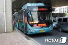 中 여성전용 버스 등장…우리가 변태냐 남성 반발