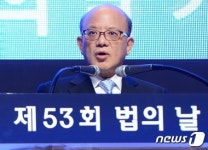 [동정]박한철 헌재소장, 경북대 로스쿨 특강