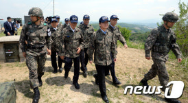 국민의당 지도부와 당선인, 연천 28사단 방문