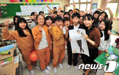 [화보]사랑 가득한 스승의 날…포항 지곡초교