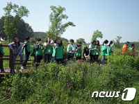 국립생태원, 경남 옥종중학교 학생 67명과 생태진로캠프