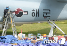 호국보훈의 달 앞두고 전투기 도색작업